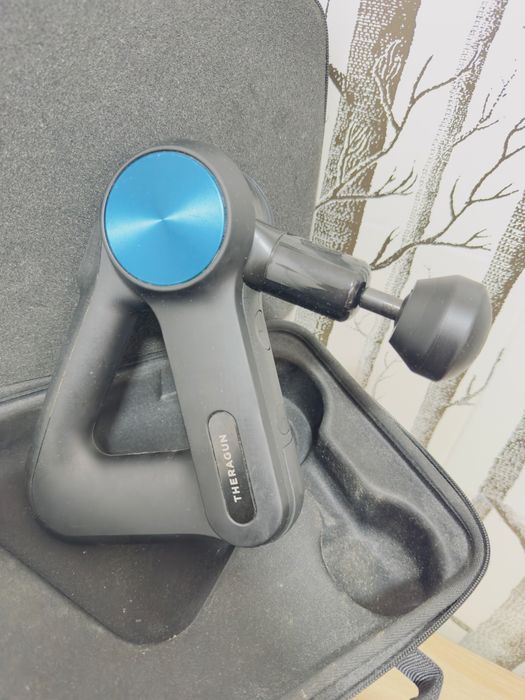 Theragun Pro - Pistola de massagem