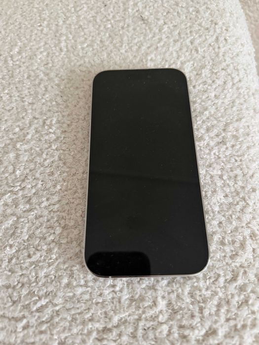 Iphone 14 pro stan bardzo dobry