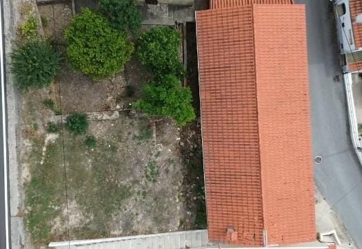 Prédio res do chao e 1° andar