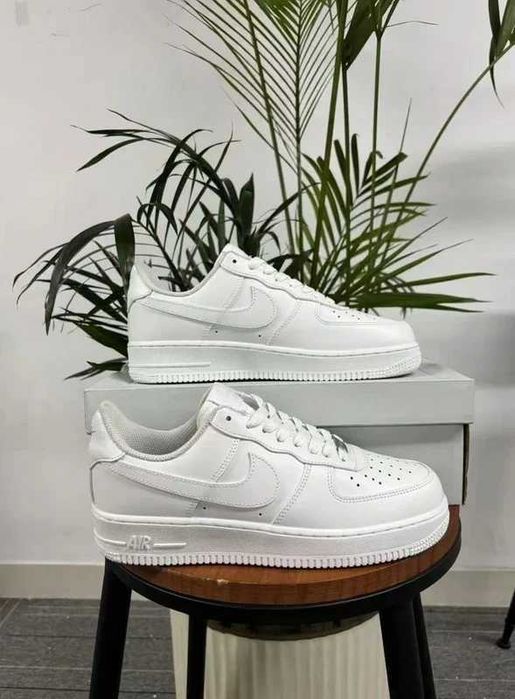 Buty meskie Mokasyny Nike_Air_Force_1_Low '07_Biały R.39