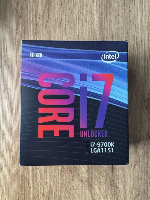 Intel I7 9700k + Asus Prime Z390-A + HyperX DDR4 32Gb + Chłodzenie