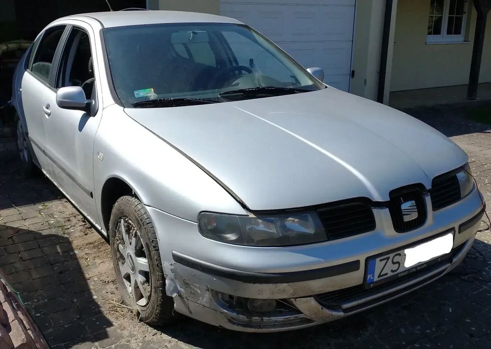 Seat Leon Seat Leon 2002, silnik 1,6 (benz+LPG), powypadkowy, cena do negocjacji