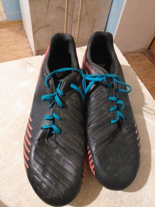 Буци дитячі.adidas