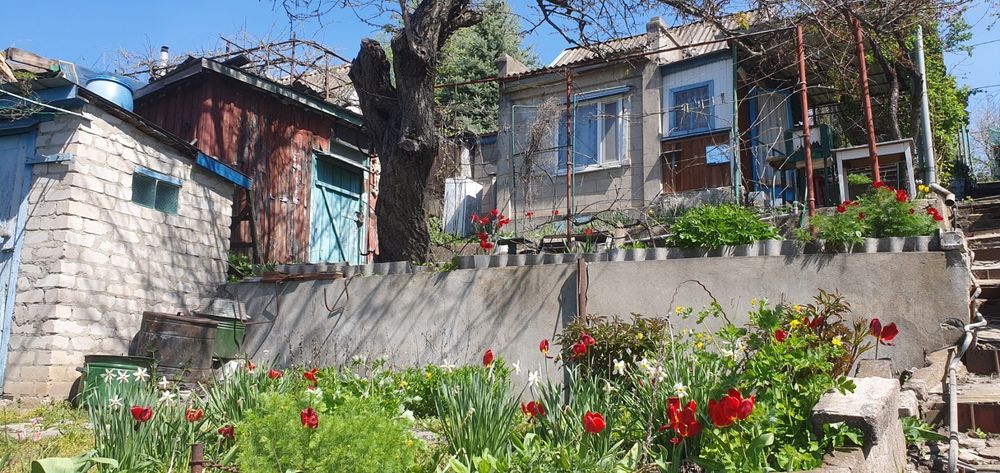 Продам дачный участок( Ближние дачи ( Беседка) Подпорожнянка)