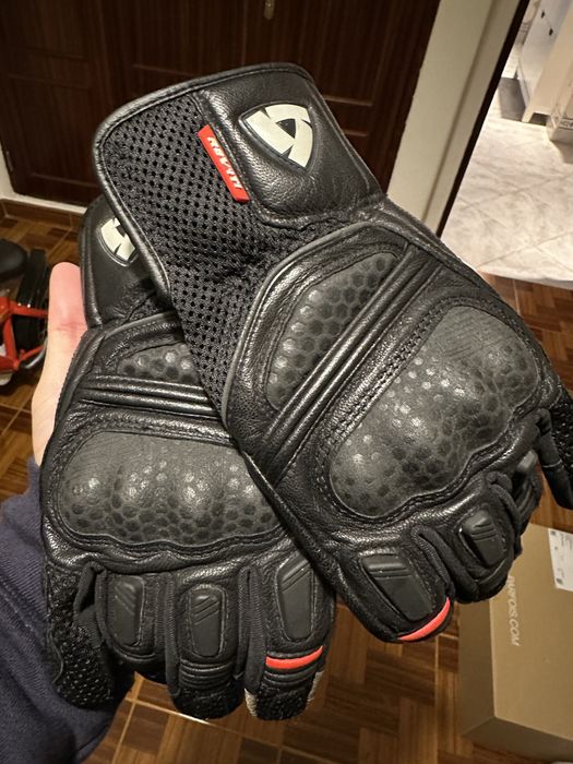 Luvas Revit em pele