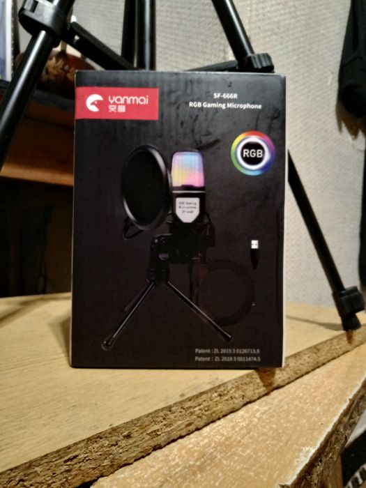 YANMAI USB-мікрофон з RGB-підсвічуванням SF666R

Конденсаторний мікро