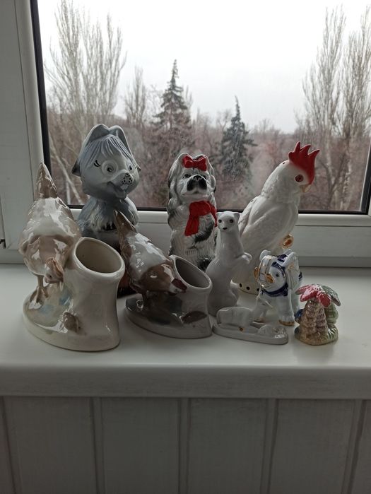 Винтажные,фарфоровые статуэтки.