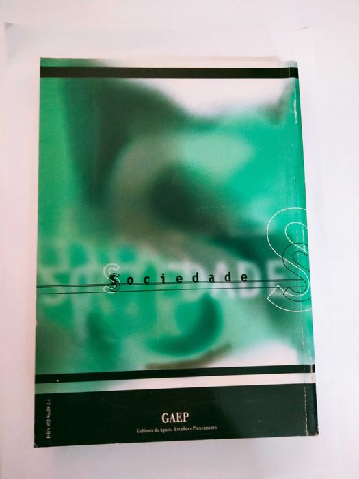 Gerações e Valores na Sociedade Portuguesa Contemporânea