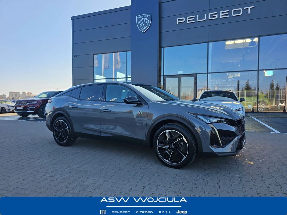 Peugeot 408 GT hybryda 145KM