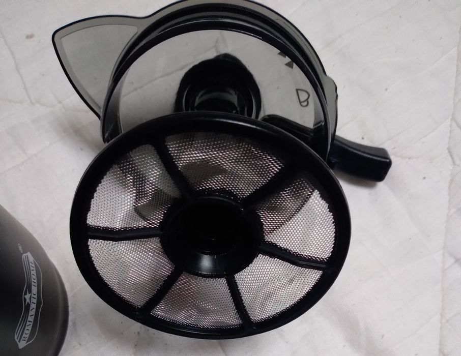 Гейзерная кофеварка.