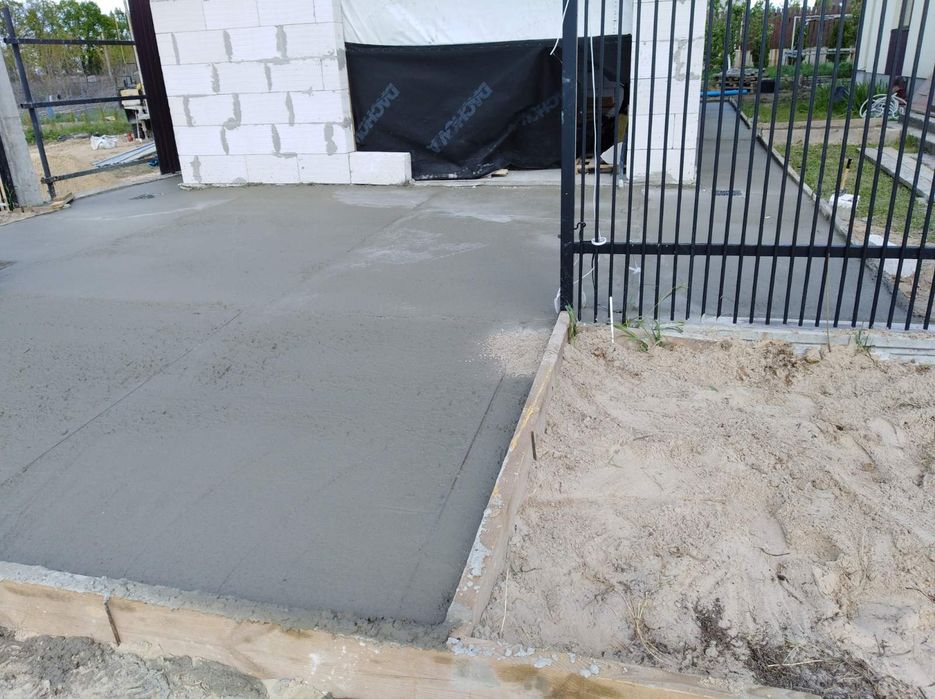 Отмостка  Сходи Крильце Майданчик Бетонні роботи