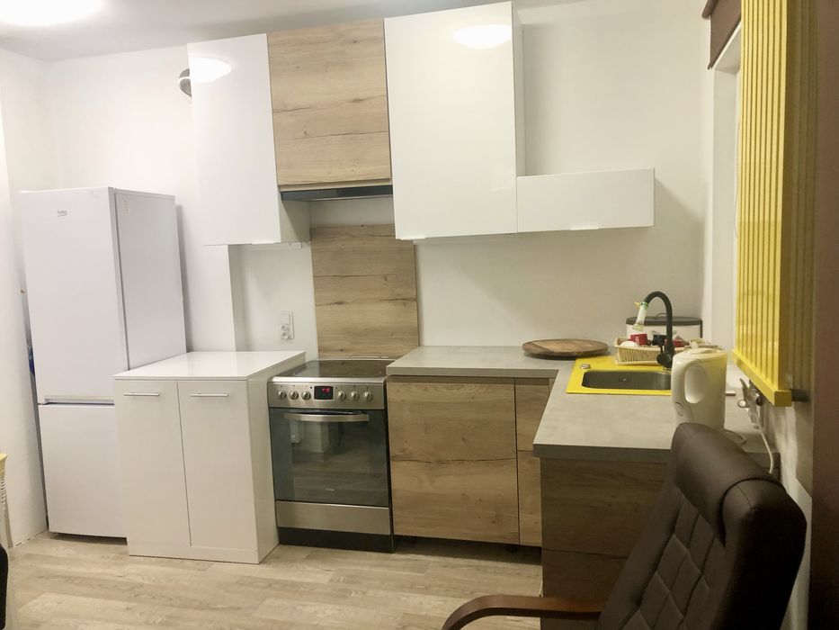 Nowa samodzielna kondygnacja 100m2, 4 pokoje, 2 lazienki