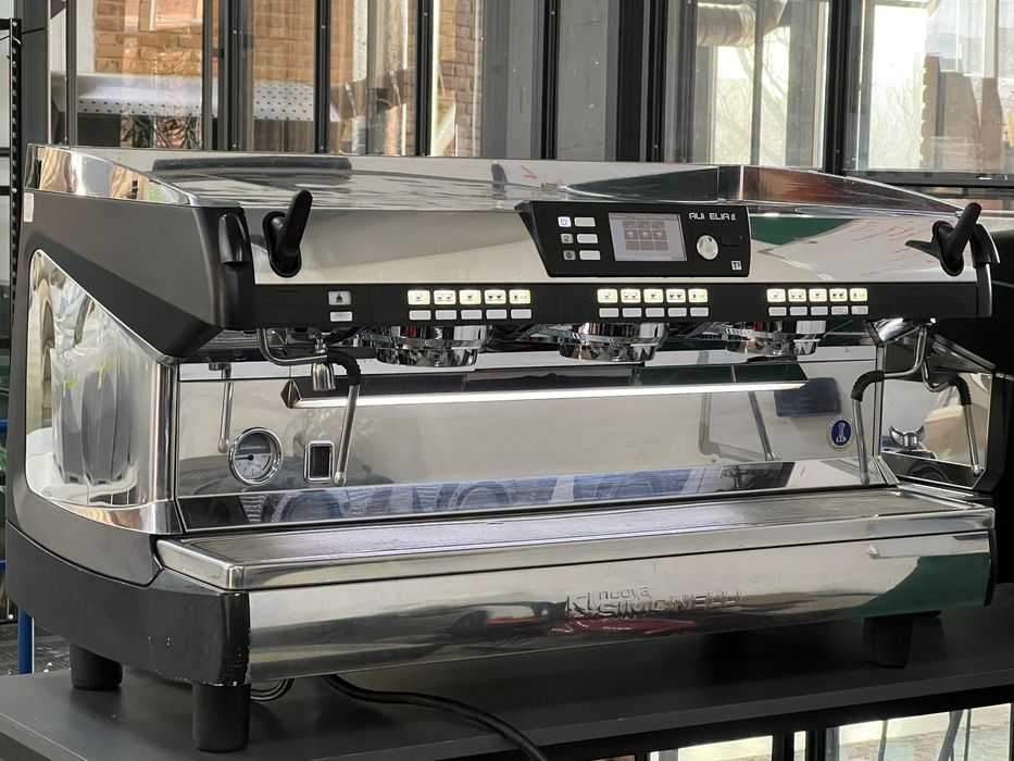 Кавова машина Nuova Simonelli Aurelia 2 мультибойлерна