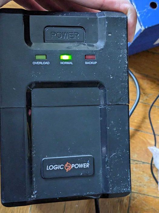 Джерело безперебійного живлення LogicPower LP 600VA-P