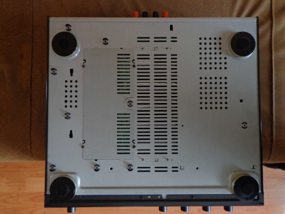 TECHNICS SU-VX700 wzmacniacz