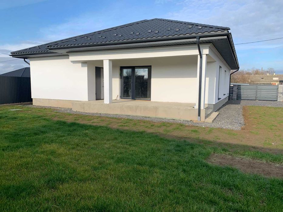 Продається будинок (американка)