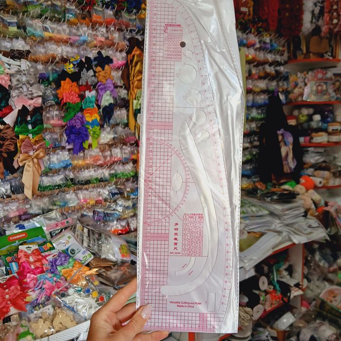 Набір лекал для швеї