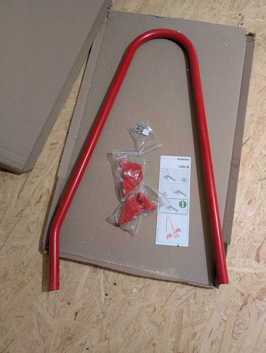 Uchwyt strychowy FAKRO LXH-A