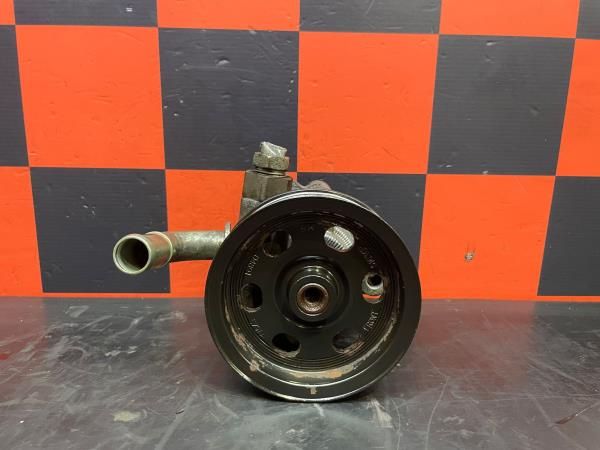 Bomba de direção JEEP Grand Cherokee III (WH, WK)