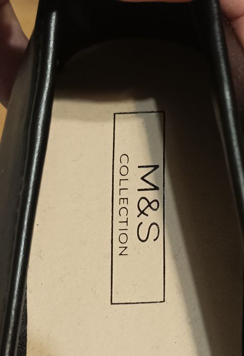 Buty Marks and Spencer nowe 38/37