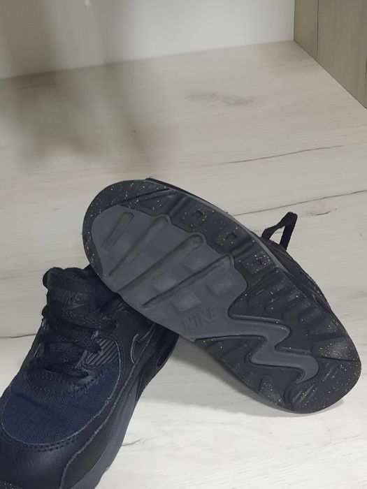 Оригінальні дитячі кросівки Nike