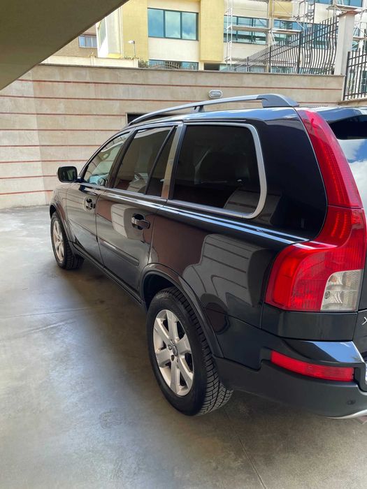 Volvo XC90 2010 рік 2,4 дизель автомат гарна