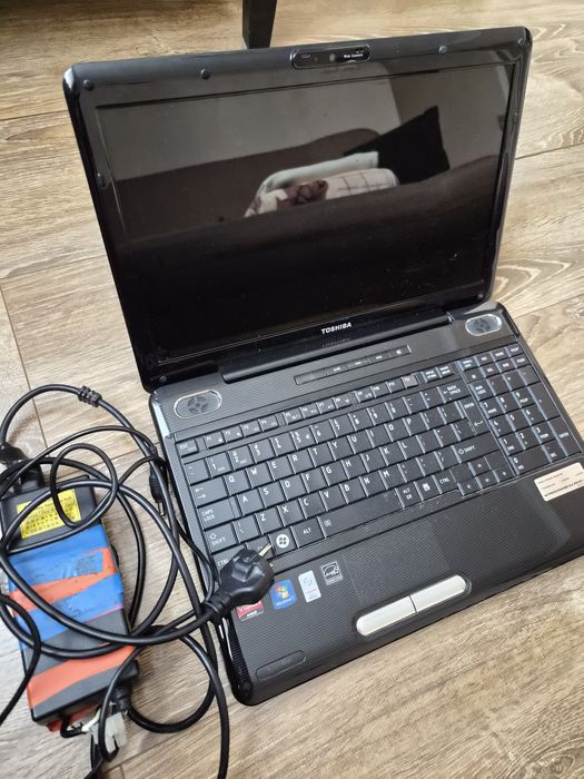 Laptop Toshiba L505D-10J