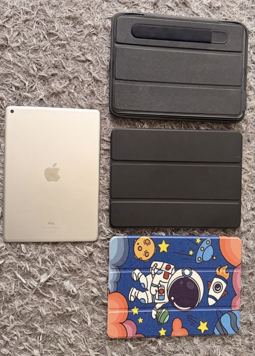 IPAD 9 muito novo