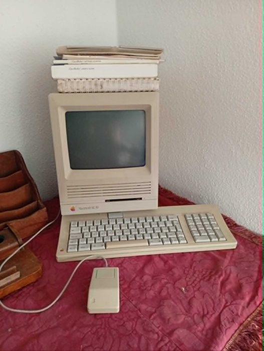 Computador Macintosh SE 30
