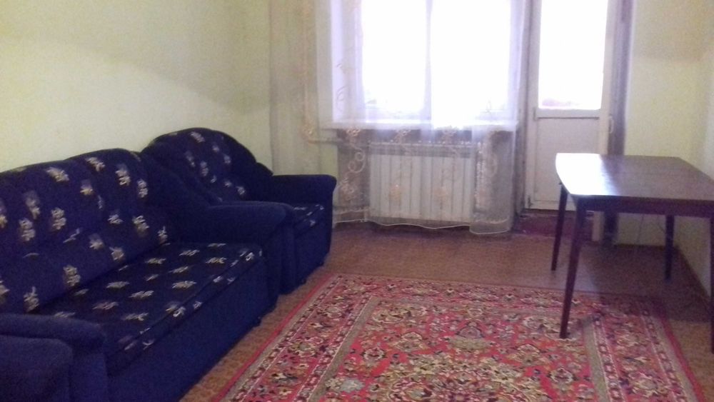 продам диван робочий