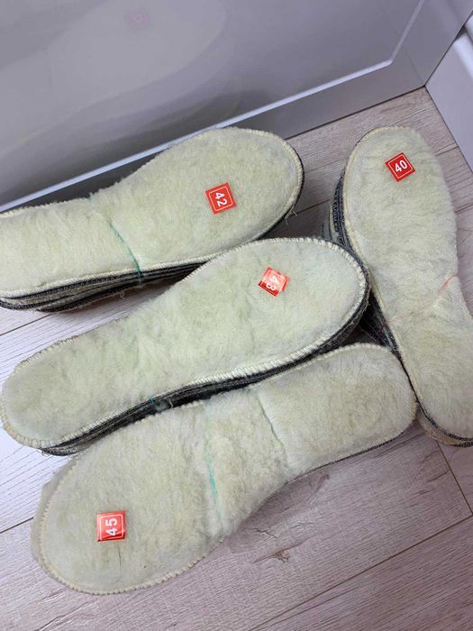 Зимние стельки для обуви из овчины