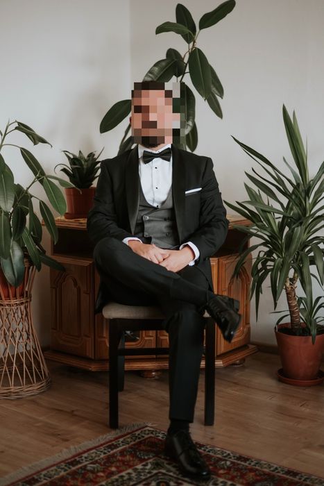 Smoking/ ubranie ślubne Pana młodego/komplet+dodatki