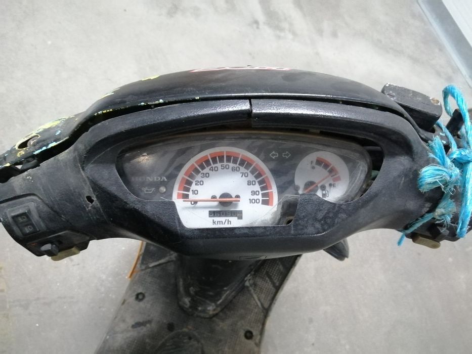 Honda SFX 50cc 96 venda só às peças