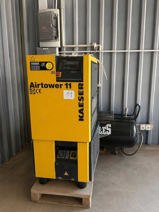 Sprężarka śrubowa kompresor KAESER AIRTOWER 11 wraz ze zbiornikiem i kompletną instalacją sprężonego powietrza