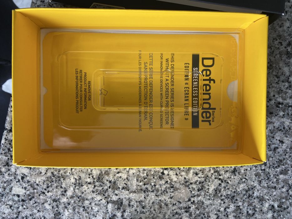 Capa OTTERBOX Defender  iphone 11