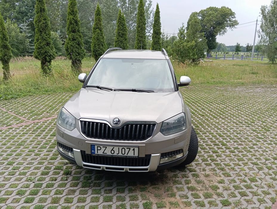 Skoda Yeti SKODA YETI 2015 1,4TSI HAK 140tys. przebiegu