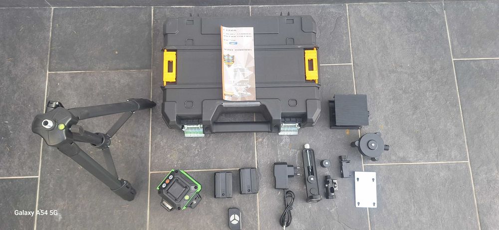 Nível laser 16 linhas vered + 2 baterias + tripé + 360º Autonivelante NOVO pladur construção