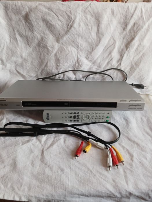 Новий пристрій DVD  " SONY "