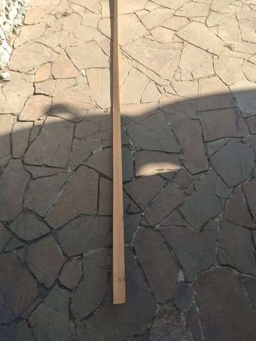 Новые деревянные плинтуса.