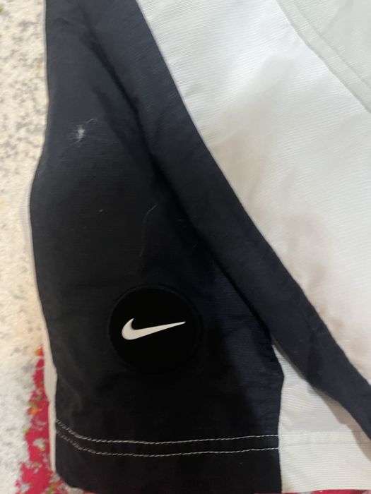 Віниаж вітровка найк