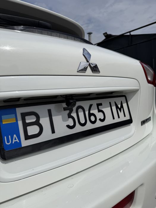 Mitsubishi lancer 10