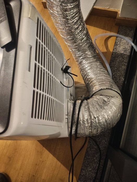 Vendo AC portátil inverter marca " Daitsun"