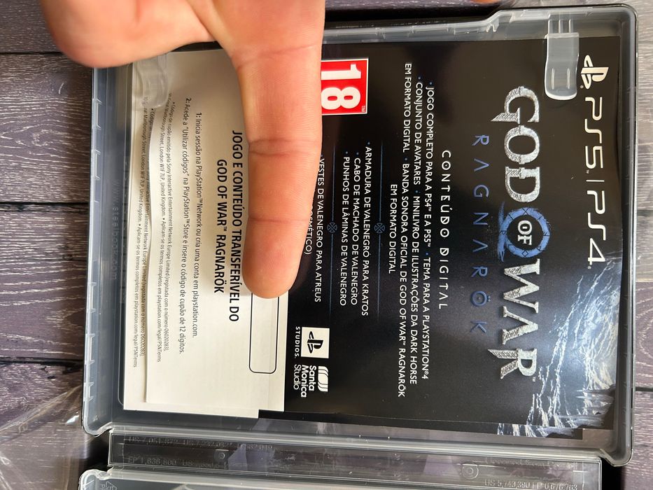 God of War Ragnarok PS4/5 edição colecionador