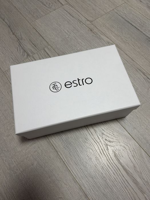 Сандалі Estro чорні 36 розмір