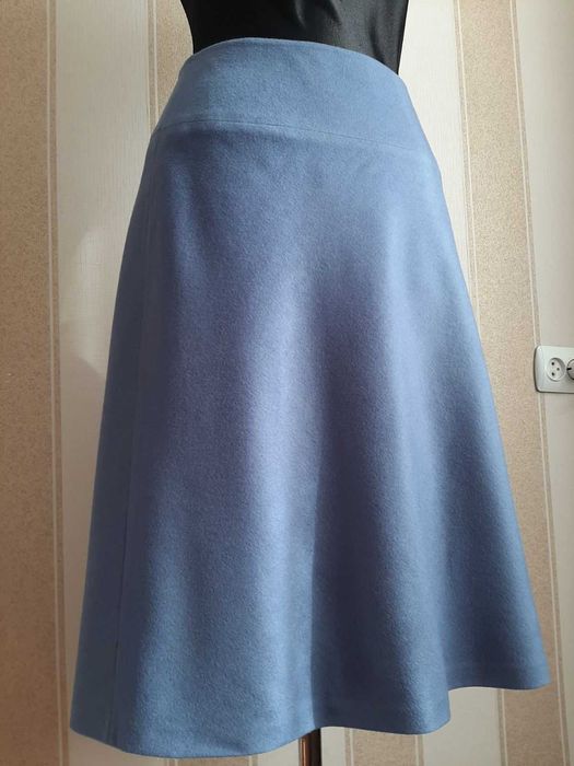 Спідниця міді, демі, тепла.