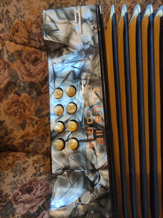 Concertina Honer clube II B victoria