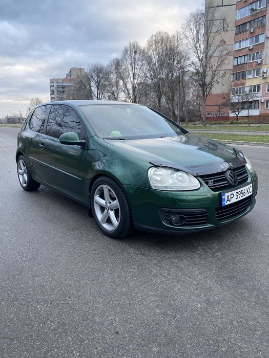 Продам Volkswagen Golf 5