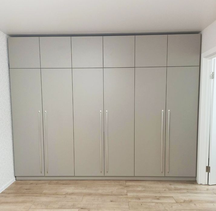 Раздвижные двери, шкафы и шкафы-купе на заказ