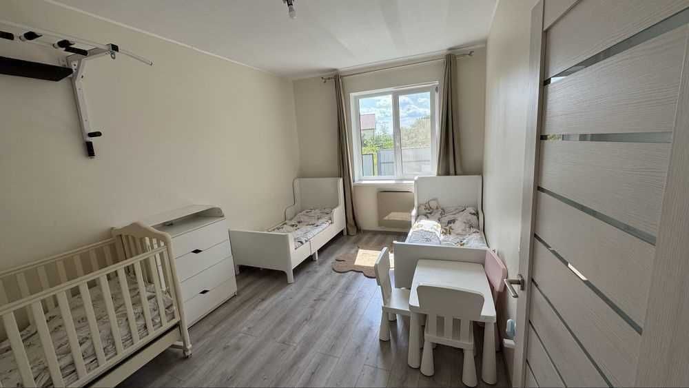 Окремий будинок з ремонтом