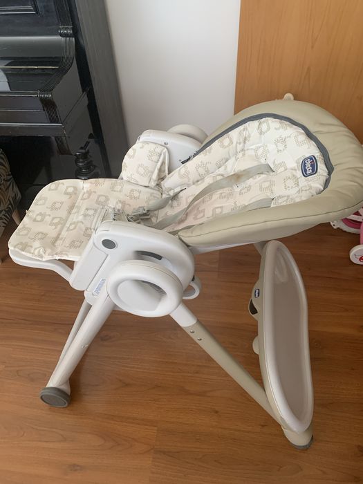 Cadeira de refeição Chicco polly progress